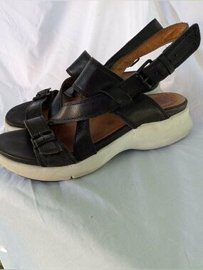bussola Black Leather Adjustable Buckle Sandals with White Sole